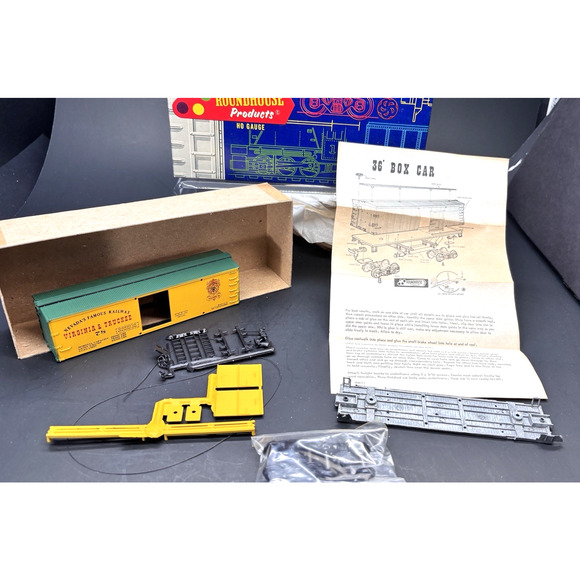 Roundhouse HO Gauge 36' Box Car Virginia & Truckee Nevada Railway w/Original box - Picture 11 of 16